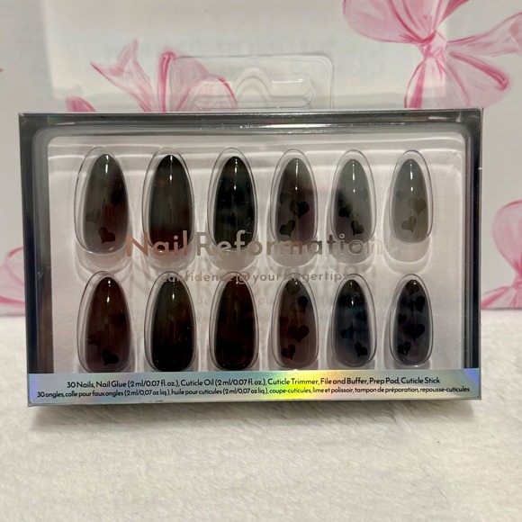 Nail Reformation Other - Nail Reformation Almond Shape Press On Nails Black Heart Design‎ Set
